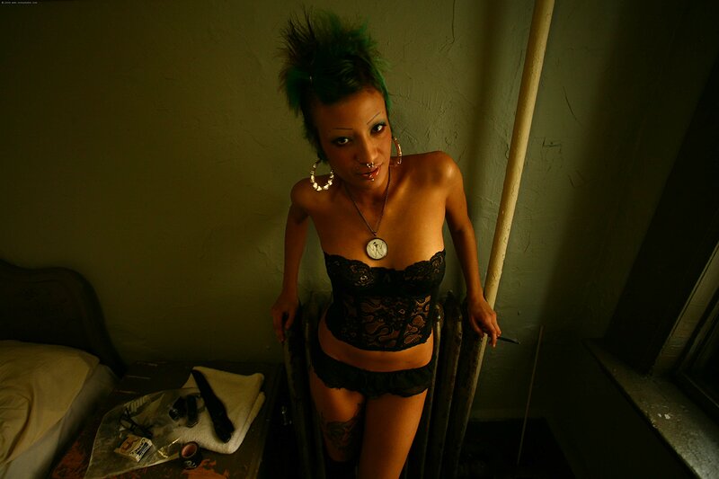 Кира, 19 лет, 0 размер груди